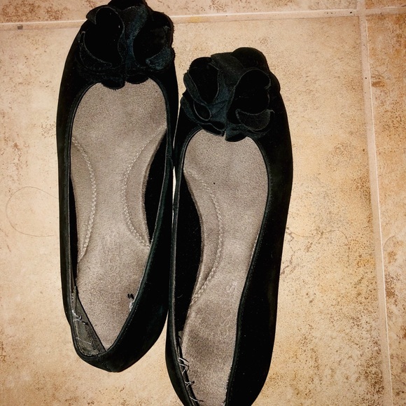 fancy black flat shoes